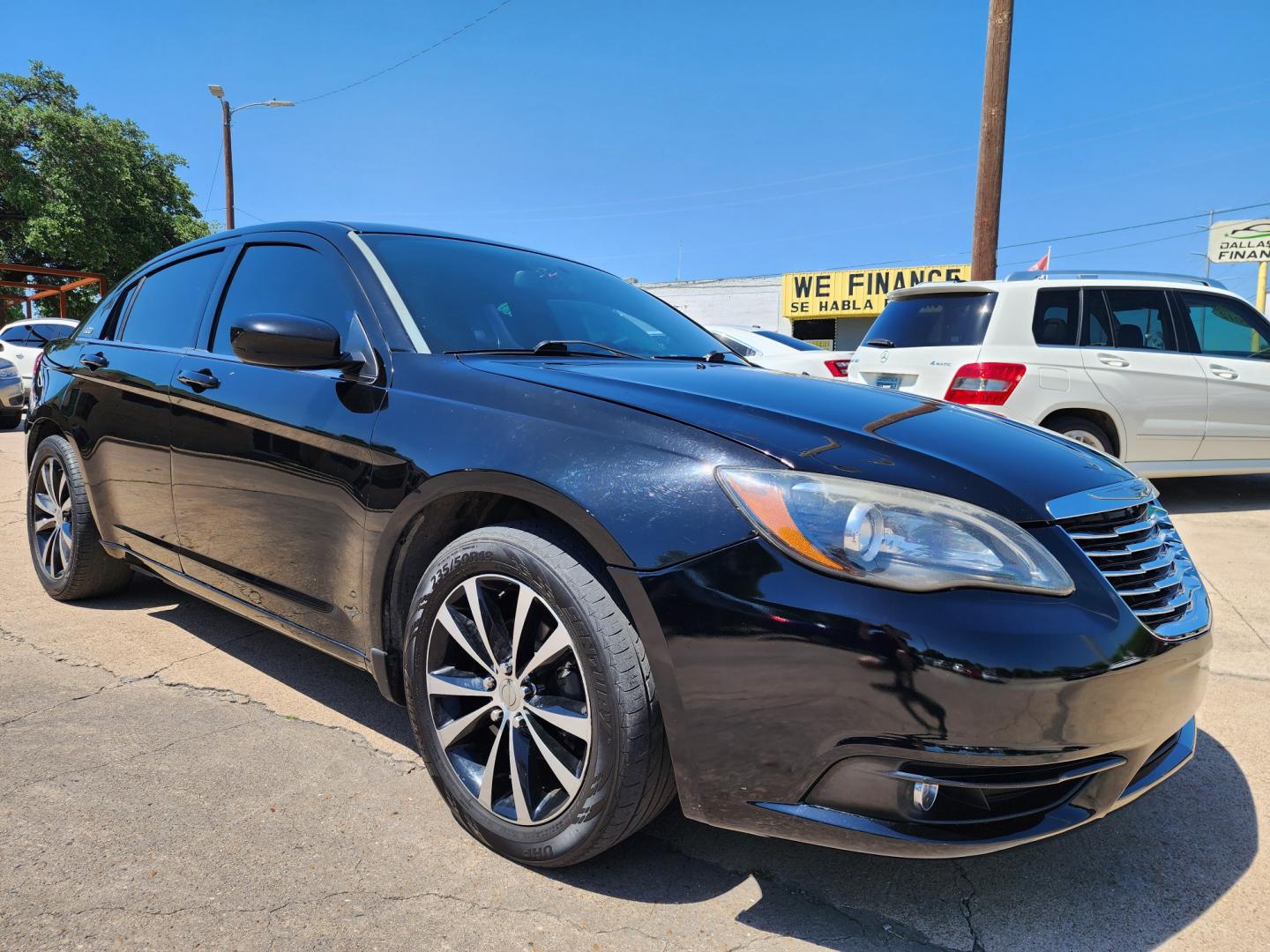 2014 /BLACK Chrysler 200 Touring (1C3CCBBG9EN) with an 3.6L V6 DOHC 24V FFV engine, 6-Speed Automatic transmission, located at 2660 S.Garland Avenue	, Garland, TX, 75041, (469) 298-3118, 32.885387, -96.656776 - CASH$$$$$$$ 200 TOURING!! This is a very well cared for 2014 CHRYSLER 200 TOURING! SUPER CLEAN! Come in for a test drive today. We are open from 10am-7pm Monday-Saturday. Call us with any questions at 469.202.7468, or email us at DallasAutos4Less@gmail.com. - Photo#1